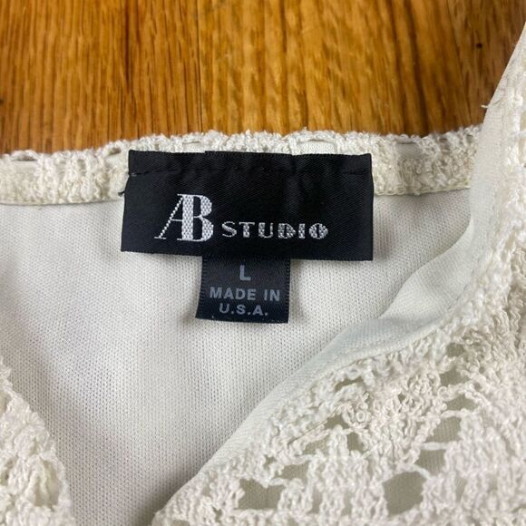 AB Studio Large White Y2K Tank - Picture 4 of 8